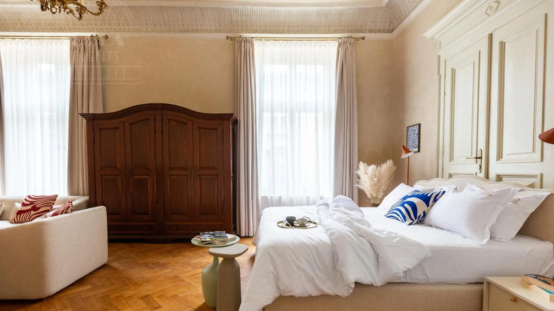 Le Jardin - Classy, Elegant Apartments In The City Center Krakow Poland