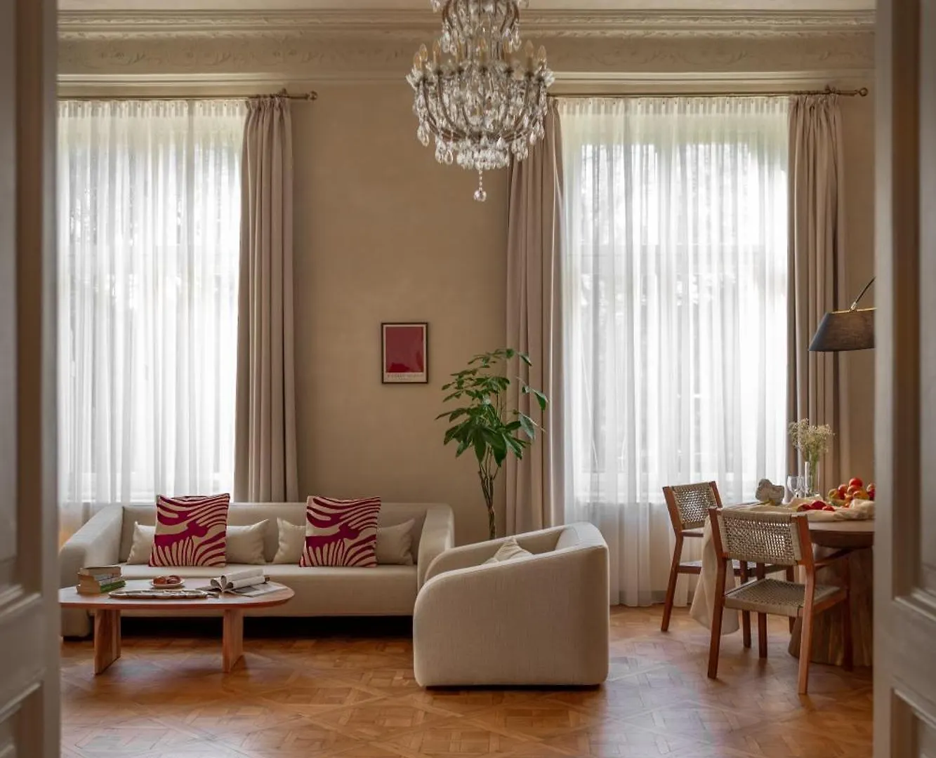 Le Jardin - Classy, Elegant Apartments In The City Center Krakow Poland